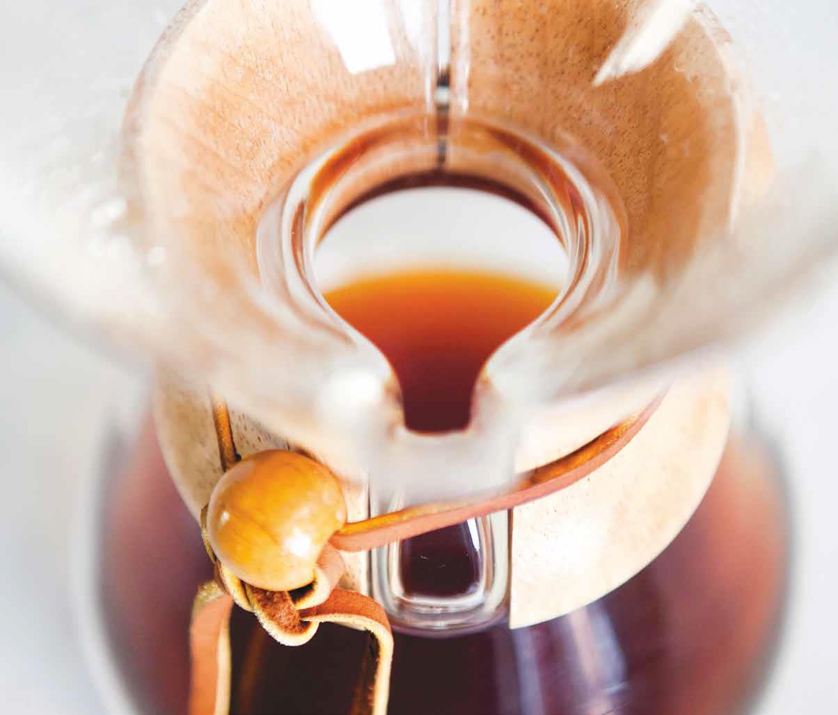 How to make filter coffee with the Chemex® Coffeemaker
